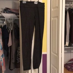 heathered dark grey leggings